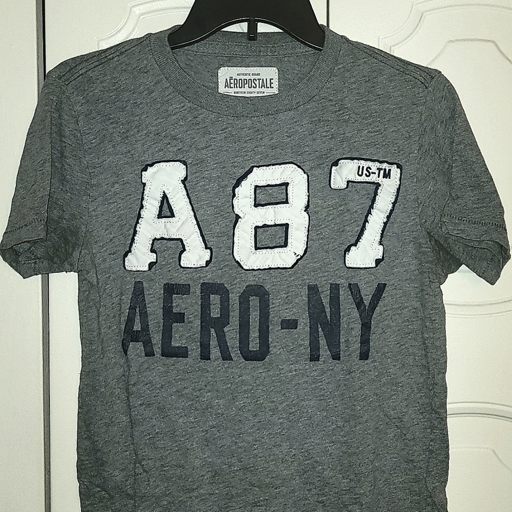 Grey Aeropostale T-Shirt